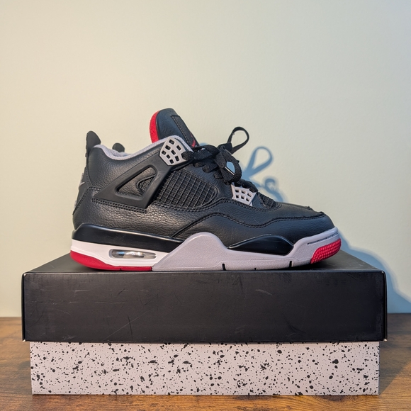 Air Jordan 4 Retro "Bred Reimagined" (2024)
Style Code: FV5029-006 - Picture 2 of 10